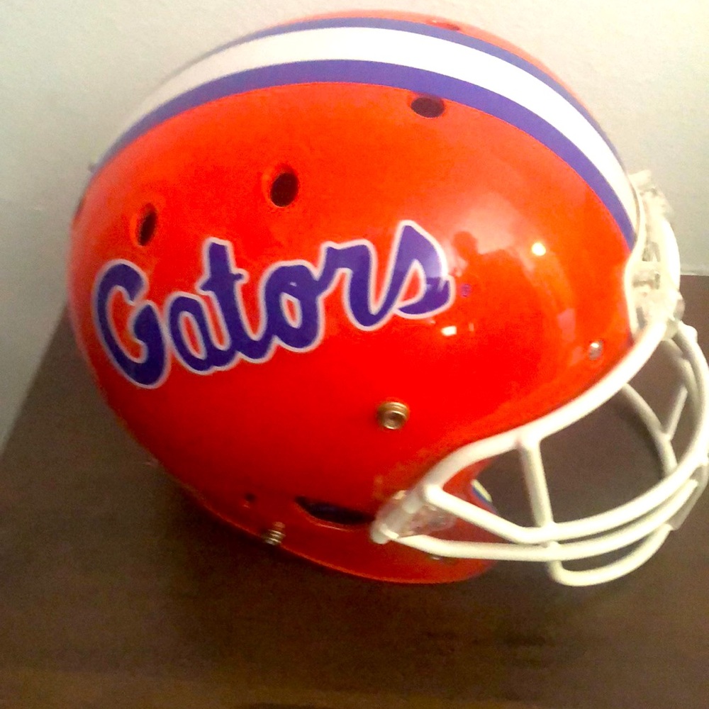 SCHULTZ Gator 🐊 Replica Helmet